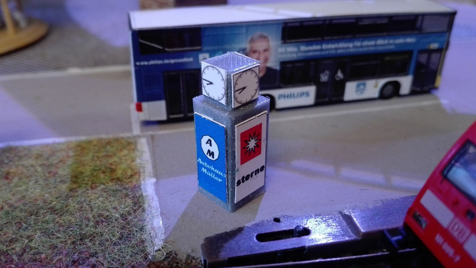 Bahnhofsuhr Spur N | Reklametafel | Werbetafel |1:160 | Bausatz