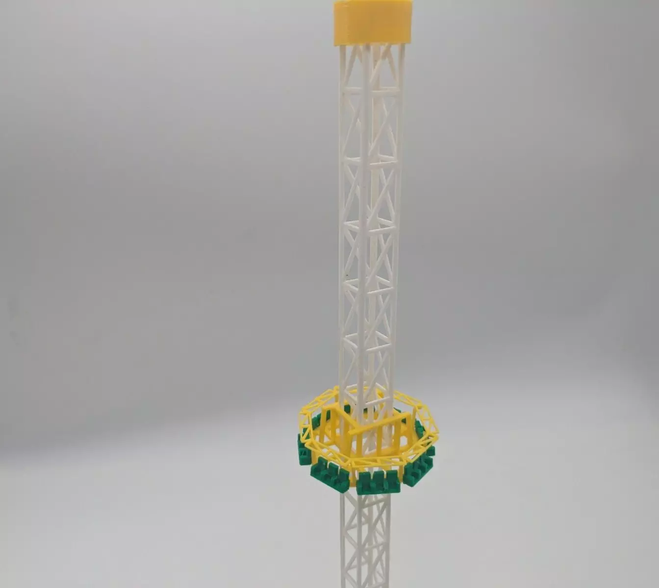 Freifallturm| Kirmes | Bausatz | Rummel | Volksfest | Fahrgeschäft Spur N