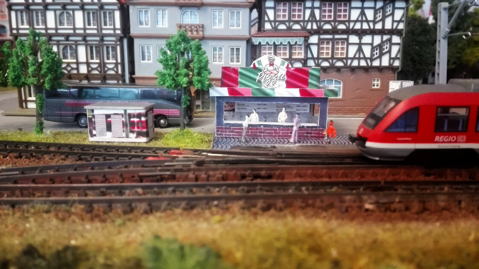 Pizzastand | Pizzeria | für Rummel oder Straßenfest |Lasercut Bausatz 1:87
