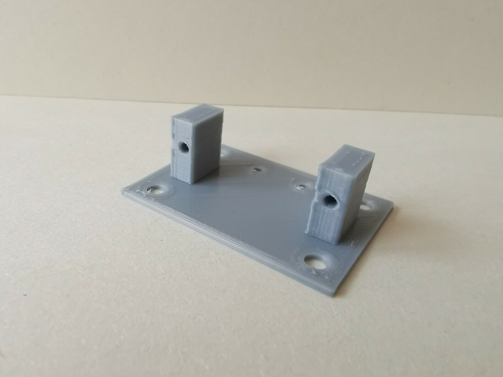 5x Servohalterung Weichenantrieb Servohalter für SG90 Spur H0,TT,N,Z