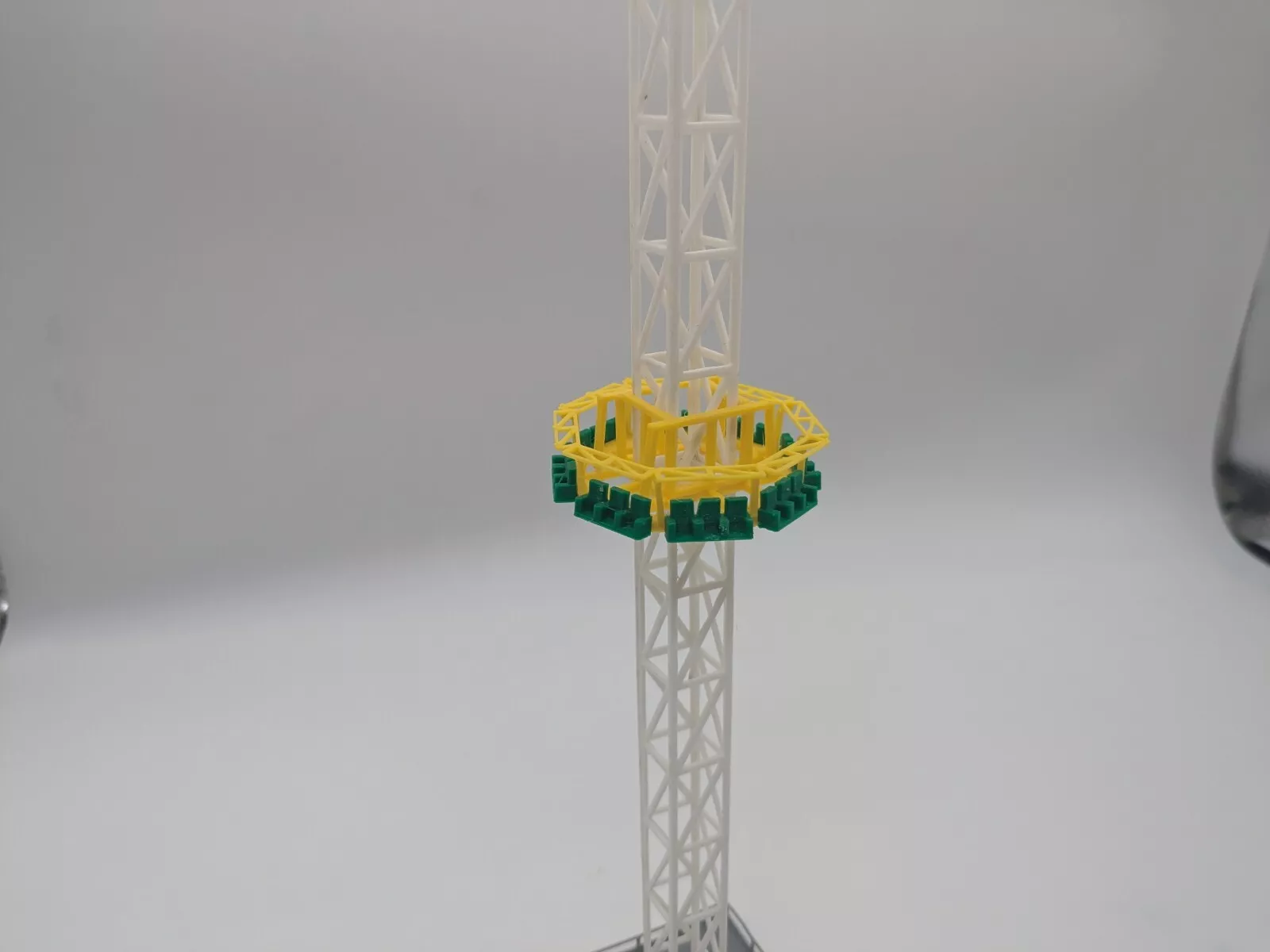 Freifallturm| Kirmes | Bausatz | Rummel | Volksfest | Fahrgeschäft Spur N