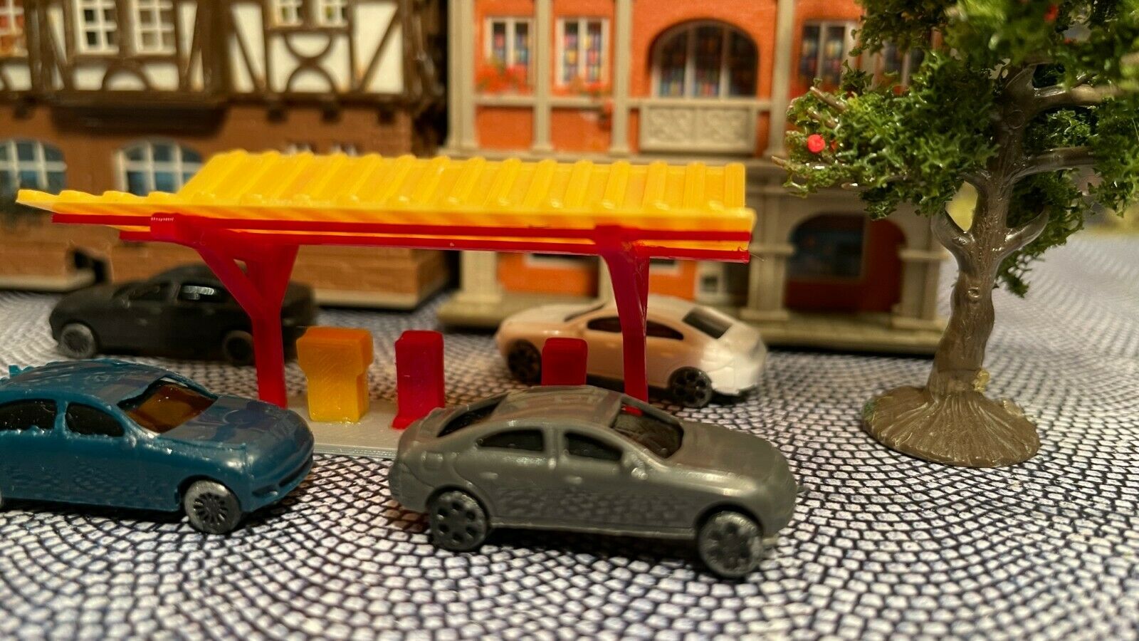 DDR Tankstelle Spur N | 1:160