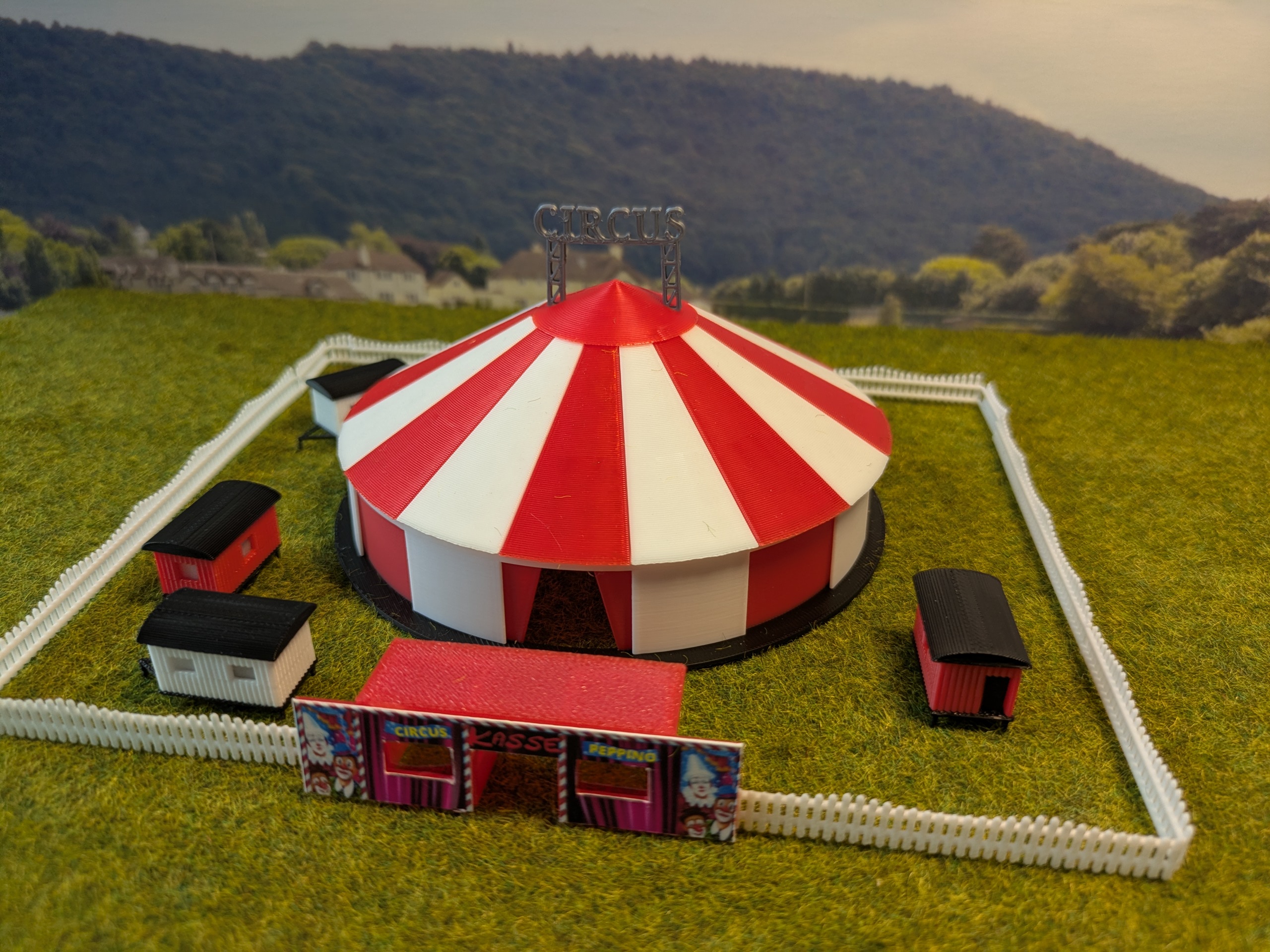 Zirkus Spur H0 Zirkuszelt mit Kasse und Wagen 1:87 Bausatz